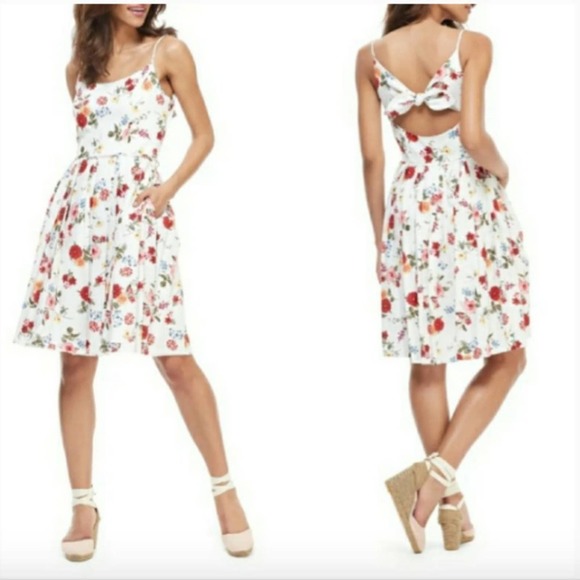 Gal Meets Glam Cassie Back Bow Linen Blend Dress 8 - Picture 3 of 14